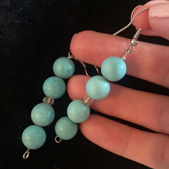 Western Handmade earrings - Picture 2 of 3